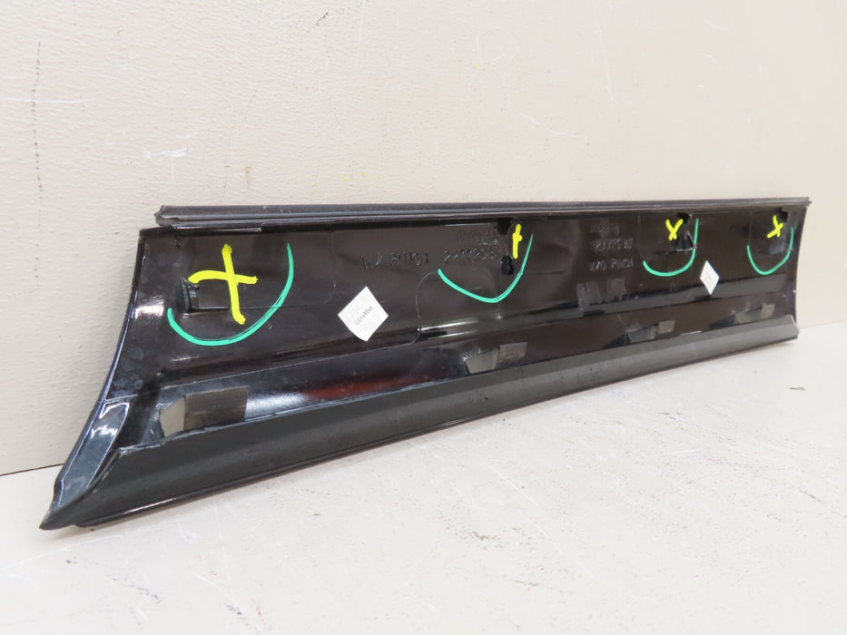 2010-2015 CHEVROLET EQUINOX REAR RIGHT TAILGATE PILLAR MOLDING TRIM OEM 22772930