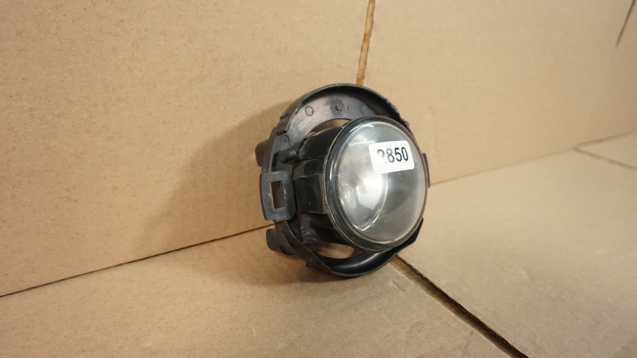 2005-2015 NISSAN FRONTIER FRONT LEFT OT RIGHT HALOGEN FOG LIGHT LAMP OEM