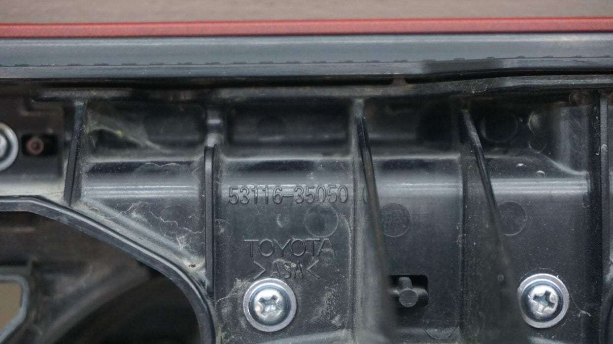 2020-2023 TOYOTA 4RUNNER FRONT UPPER GRILLE 53116-35050 OEM
