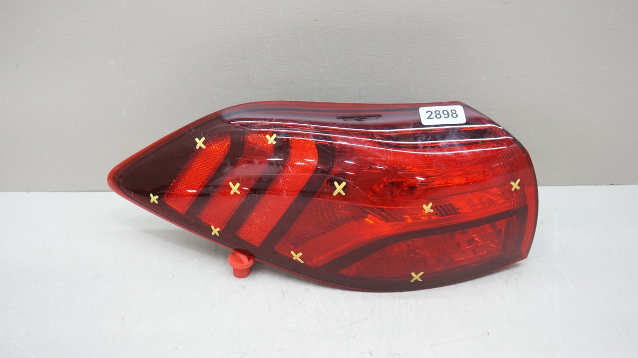 2019-2021 HYUNDAI TUCSON REAR LEFT SIDE HALOGEN OUTER TAIL LIGHT OEM 92401D3550