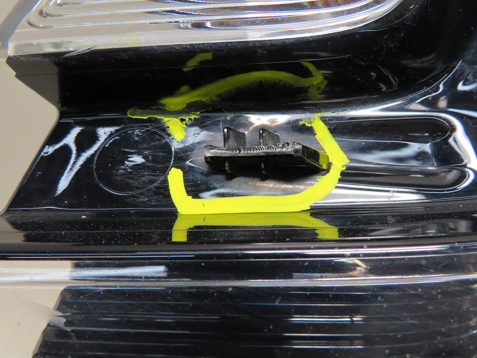 2018-2021 FORD EXPEDITION FRONT LEFT DRIVER HEADLIGHT HALOGEN OEM