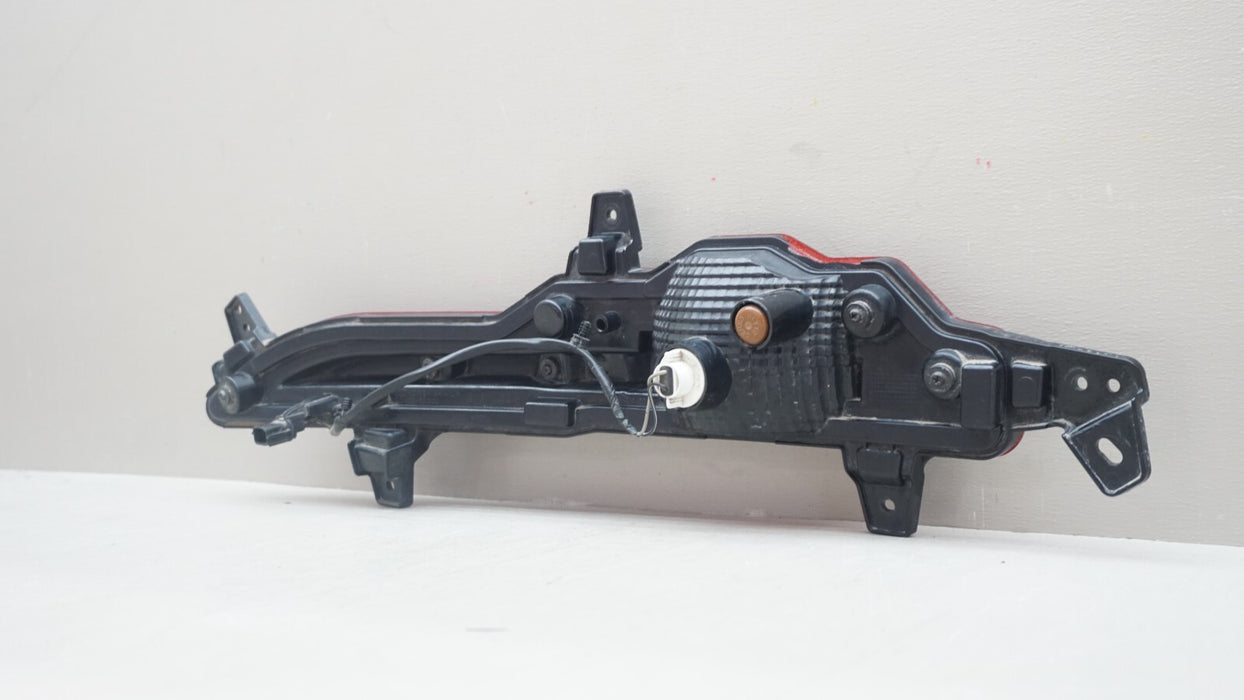 2023-2024 HYUNDAI PALISADE REAR RIGHT PASSENGER SIDE TAIL LIGHT OEM 92406-S8500