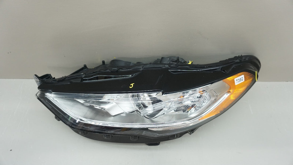 2017-2020 FORD FUSION FRONT LEFT DRIVERS SIDE HEADLIGHT HALOGEN OEM 17 18 19 20