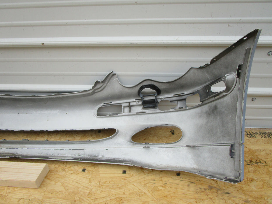 01 02 03 04 MERCEDES C CLASS C230 C240 FRONT BUMPER COVER OEM 2038850025
