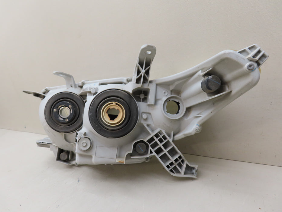 2011-2013 TOYOTA HIGHLANDER FRONT RIGHT PASSENGER SIDE HEADLIGHT OEM