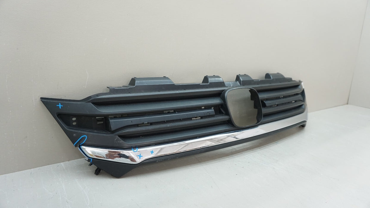 2016-2018 HONDA PILOT FRONT UPPER RADIATOR GRILLE 71121-TG7-A0 OEM 16 17 18