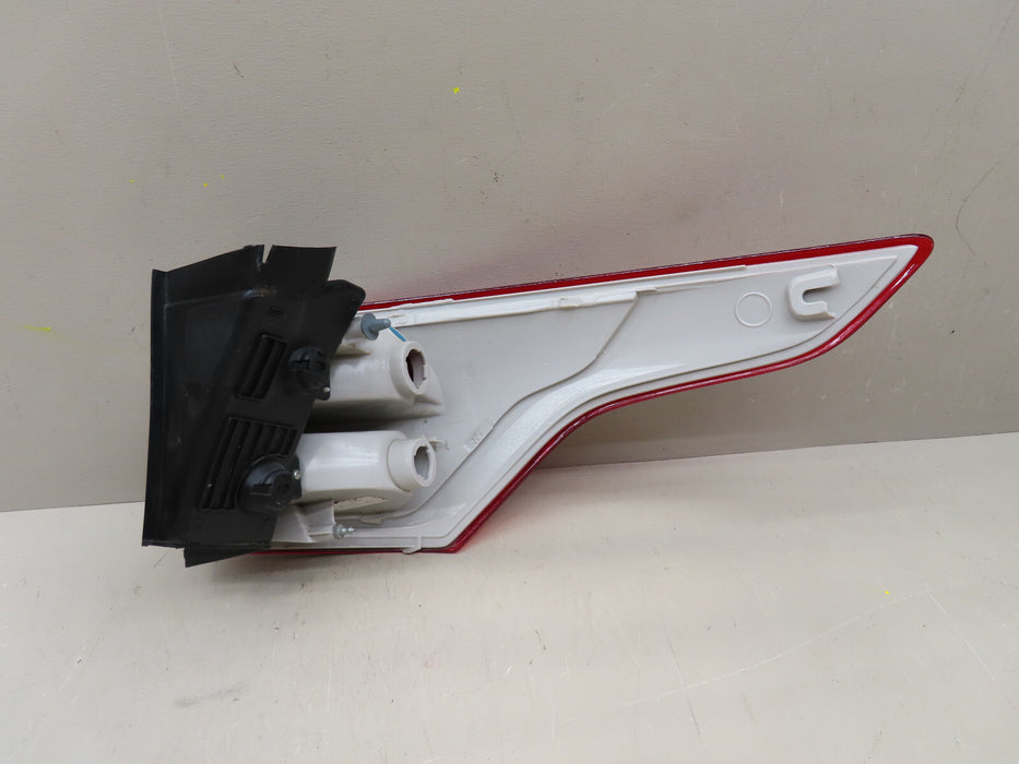 2013-2016 FORD ESCAPE REAR LEFT DRIVER TAIL LIGHT OUTER HALOGEN OEM