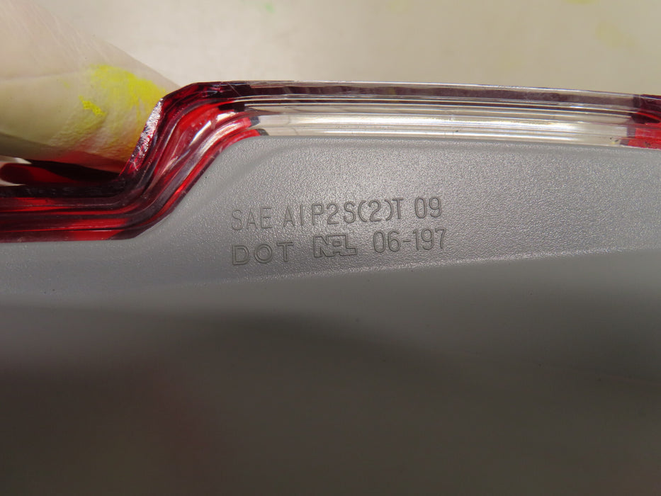 2012 2014 TOYOTA CAMRY LEFT DRIVER SIDE OUTER TAIL LIGHT HALOGEN OEM