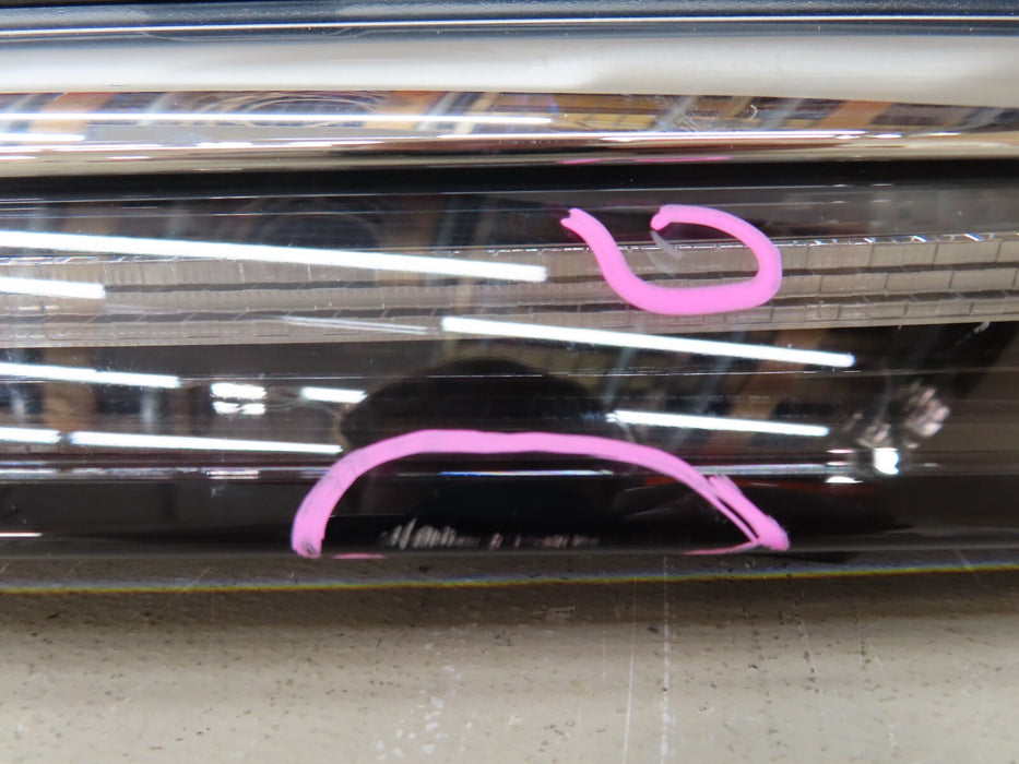 2022 2023 MERCEDES-BENZ EQS 580 FRONT CENTER LIGH BAR LED OEM