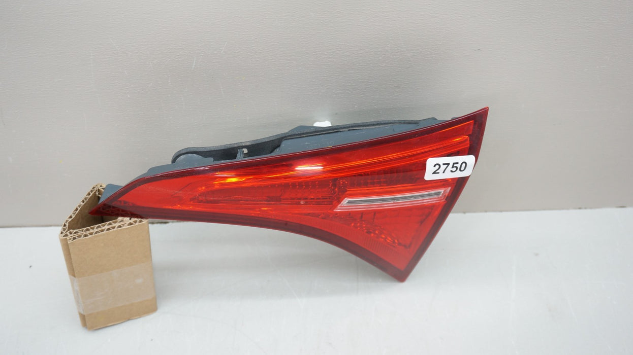 2017-2019 TOYOTA COROLLA REAR RIGHT PASSENGER SIDE INNER TAIL LIGHT OEM