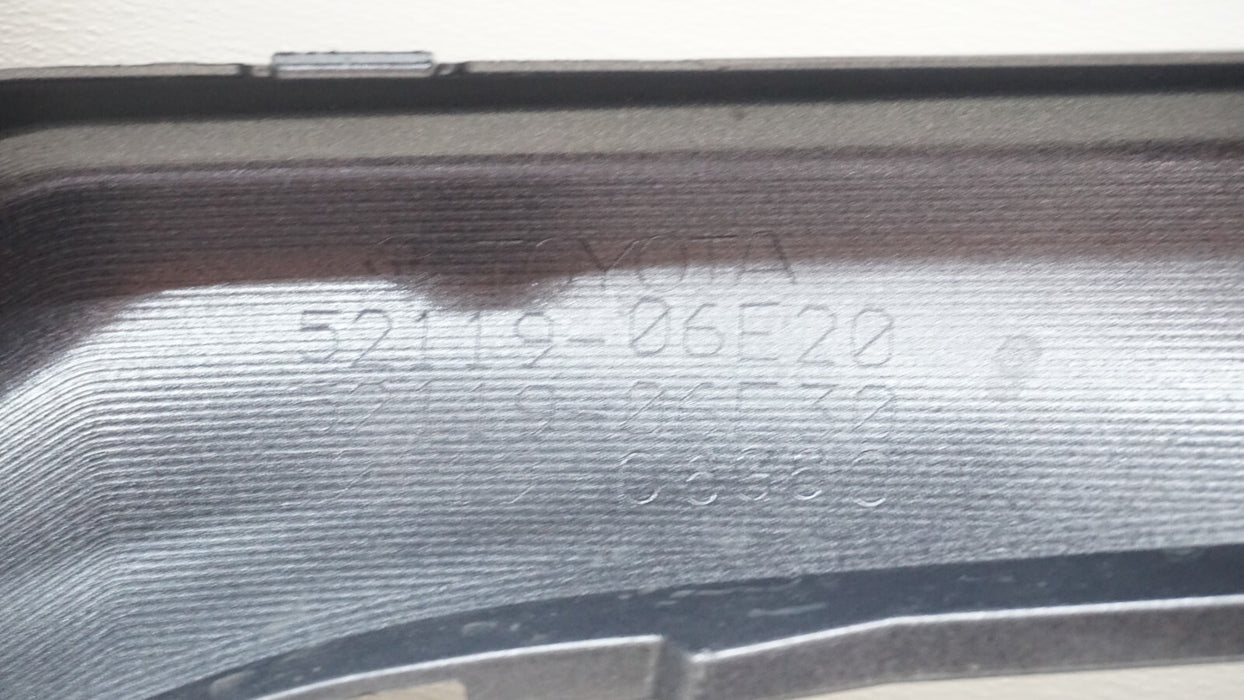 2018-2020 TOYOTA CAMRY FRONT BUMPER COVER PANEL OEM 52119-06E20