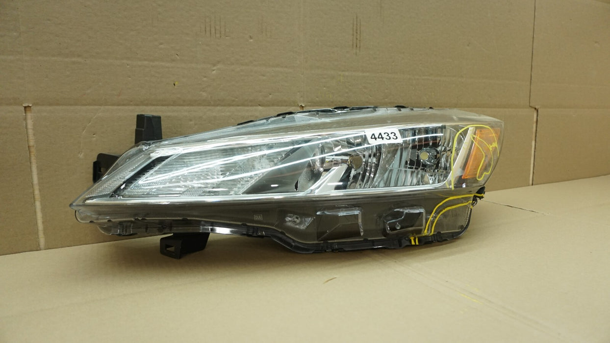 2021-2022 NISSAN KICKS FRONT LEFT DRIVER SIDE HEADLIGHT HALOGEN OEM 21 22