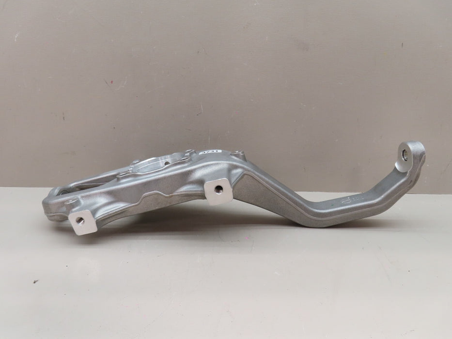 2014-2016 MASERATI GHIBLI FRONT RIGHT PASSENGER SPINDLE KNUCKLE OEM 670001806