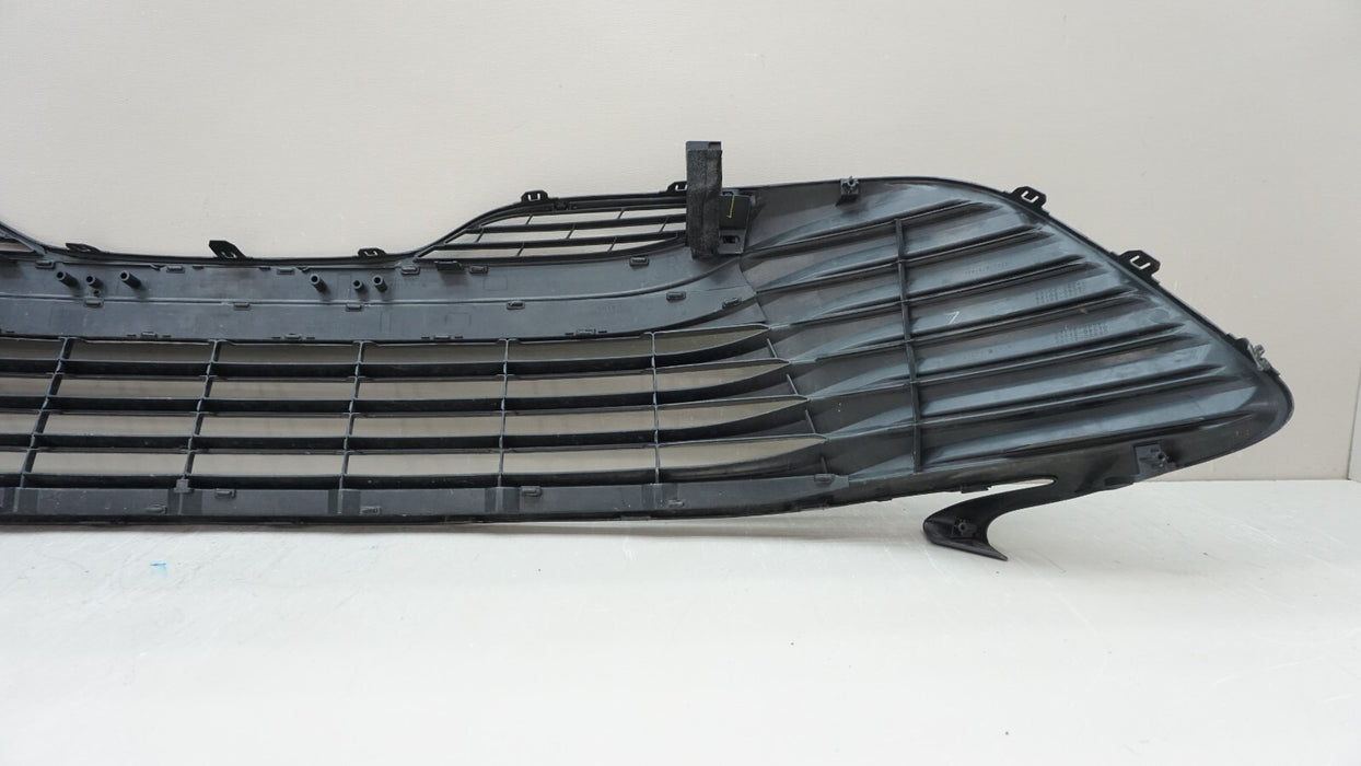 2018-2020 TOYOTA CAMRY FRONT LOWER RADIATOR GRILLE 53113-06010 OEM 18 19 20