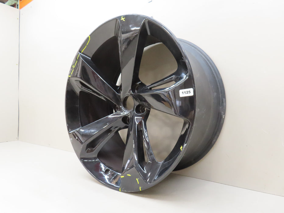 2018-2022 BENTLEY BENTAYGA RIM 22" FACTORY OEM