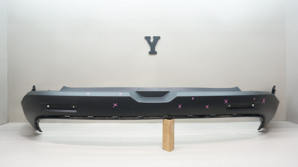 2017-2022 GMC ACADIA REAR LOWER BUMPER COVER OEM 84085168