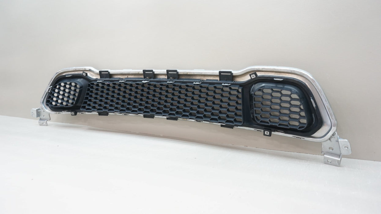 2014-2018 JEEP CHEROKEE FRONT LOWER BUMPER GRILLE OEM 68203230AB