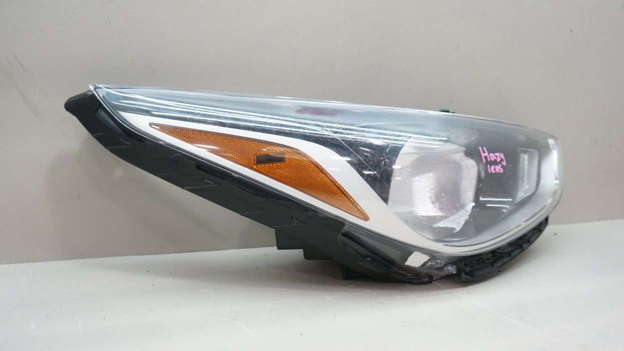 2015-2017 HYUNDAI ACCENT FRONT RIGHT PASSENGER SIDE HALOGEN HEADLIGHT OEM
