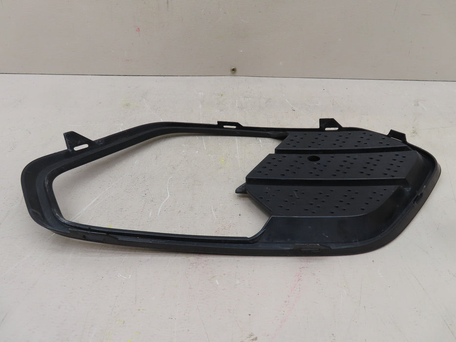 2017-2019 FORD ESCAPE FRONT LEFT DRIVER SIDE FOG LIGHT BEZEL COVER OEM