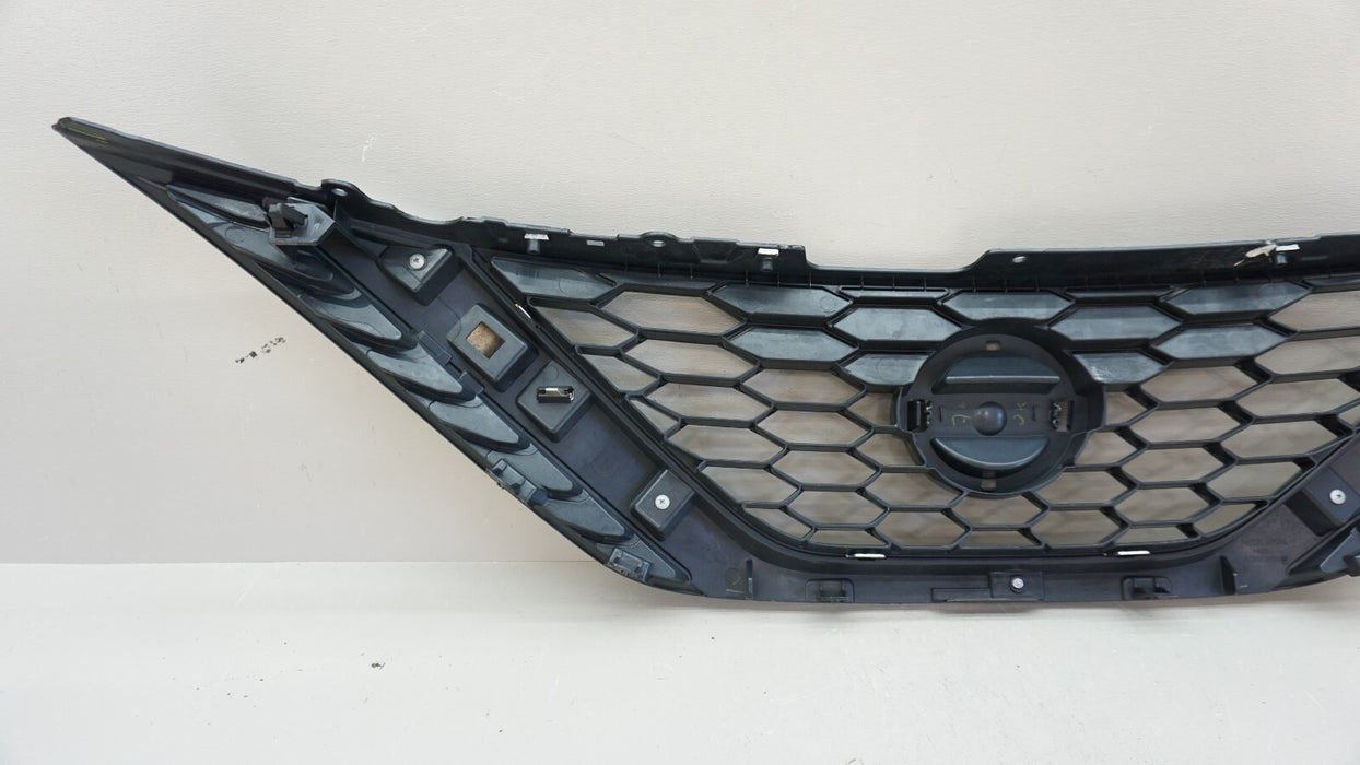 2016-2019 NISSAN SENTRA S SL SR SV FRONT BUMPER RADIATOR GRILLE OEM 62310-3YU0D