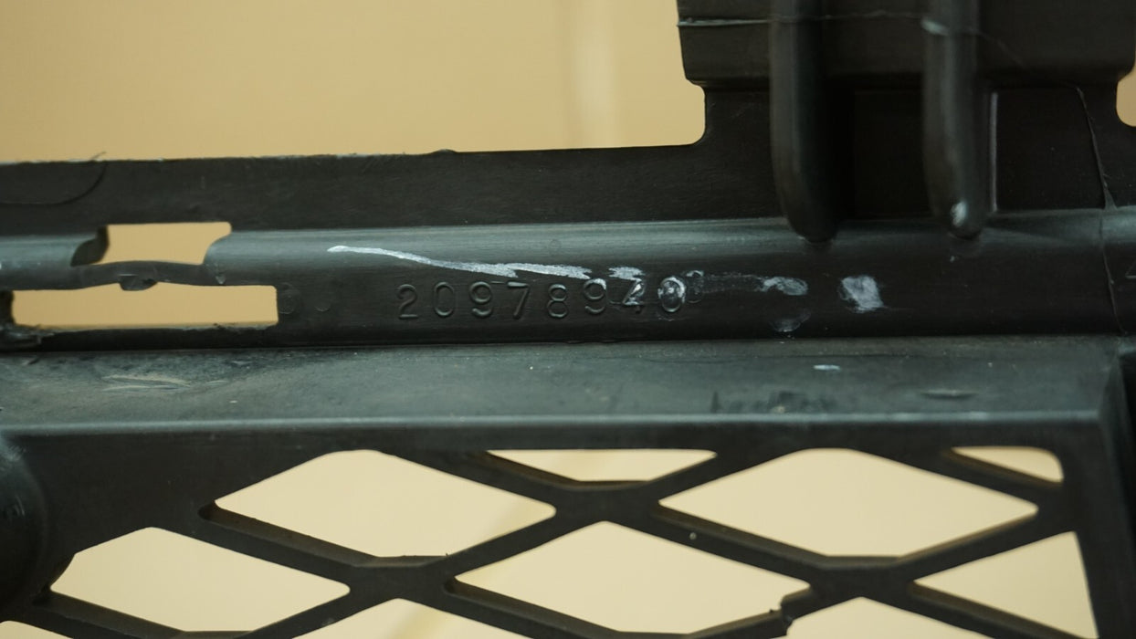 2010-2013 BUICK LACROSSE FRONT LOWER GRILL GRILLE OEM 808574714 10 11 12 13