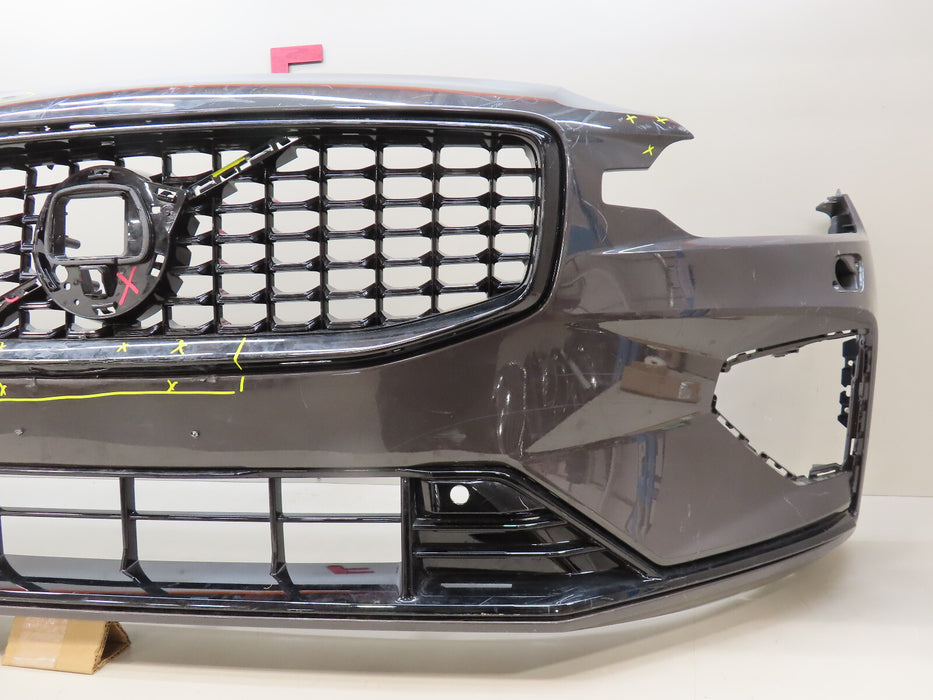 2018-2020 VOLVO V60 S60 FRONT BUMPER COVER W/LOWER GRILLE W/GRILLE OEM
