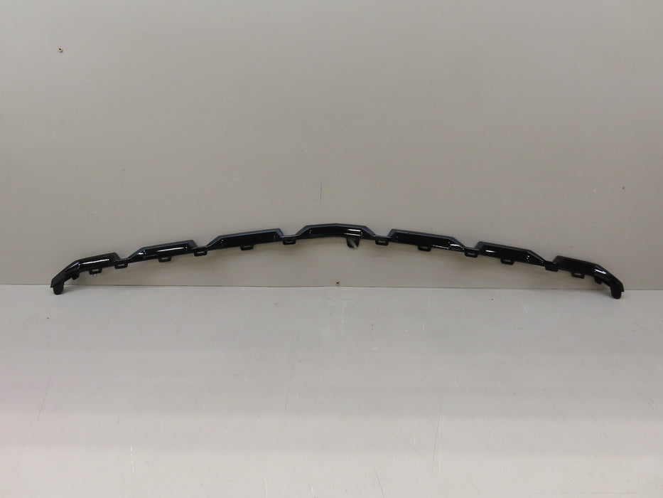 2022 2023 CHEVROLET SILVERADO 1500 FRONT GRILLE LOWER TRIM PIECE 06 OEM