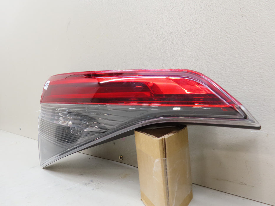 2022-2024 HONDA CIVIC REAR LEFT DRIVER SIDE INNER TAIL LIGHT OEM