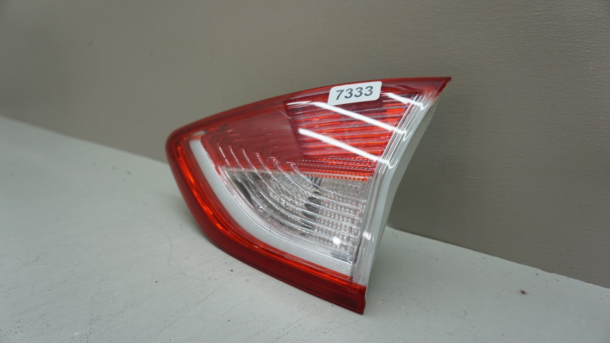 2013-2016 FORD ESCAPE REAR RIGHT PASSENGER SIDE INNER TAIL LIGHT OEM 14 15