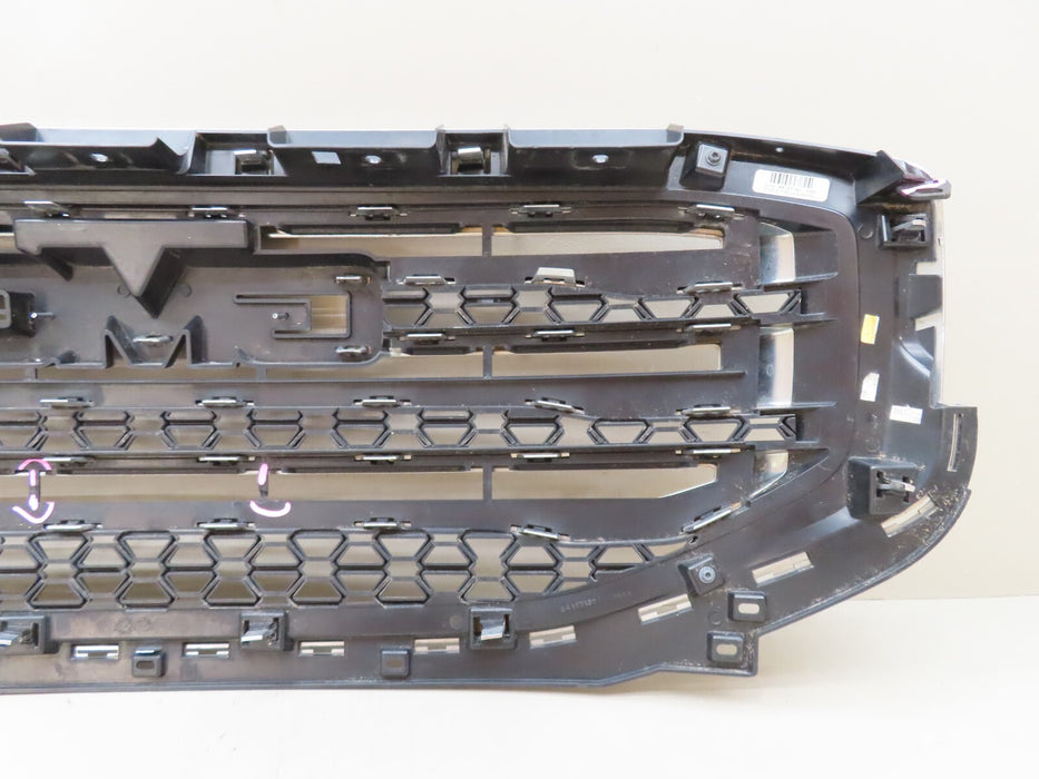 2017-2019 GMC ACADIA SLT SUV FRONT BUMPER GRILLE GRILL W/ EMBLEM OEM 84197161