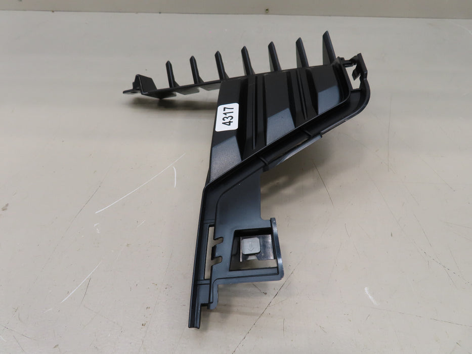 2022 2023 CHEVROLET SILVERADO 1500 FRONT LEFT DRIVER SIDE AIR DUCT MOLDING OEM