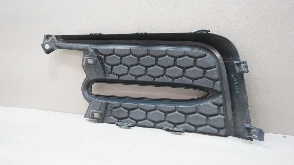 2020-2022 TOYOTA COROLLA FRONT RIGHT FOG LIGHT COVER TRIM OEM 81481-12410