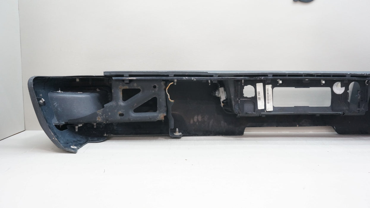 2014-2018 GMC SIERRA / CHEVROLET SILVERADO 1500 REAR METAL BUMPER OEM 84078016