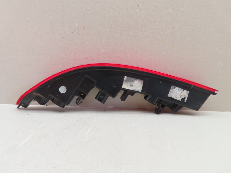 2014-2017 PORSCHE CAYENNE REAR RIGHT PASSENGER LOWER BUMPER TAIL LIGHT OEM