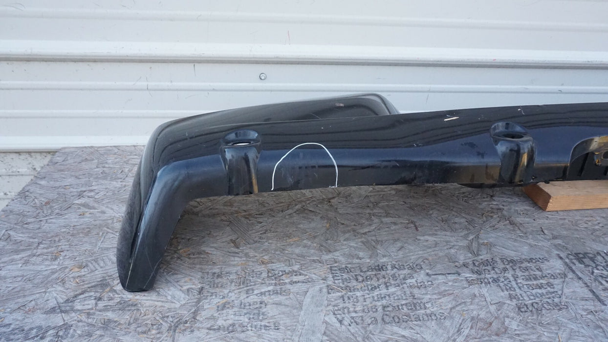 2002-2006 CADILLAC ESCALADE REAR BUMPER COVER PANEL PLASTIC OEM 15063812