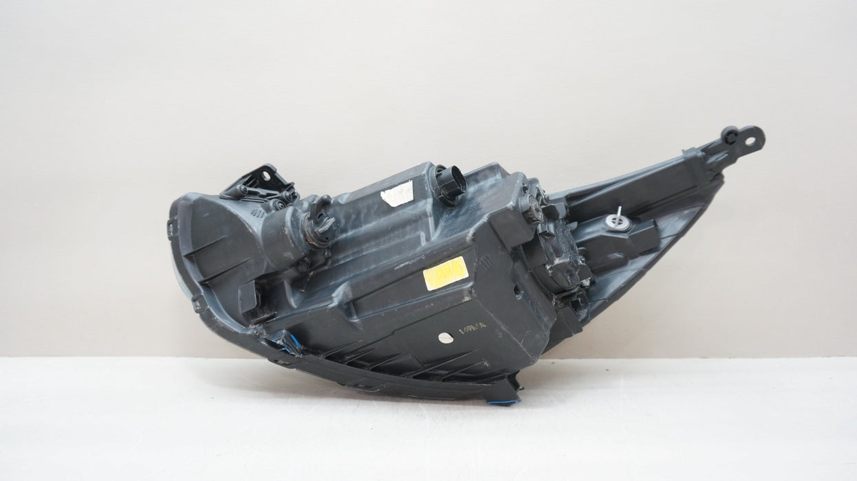 2015-2017 HYUNDAI ACCENT FRONT RIGHT PASSENGER SIDE HALOGEN HEADLIGHT OEM