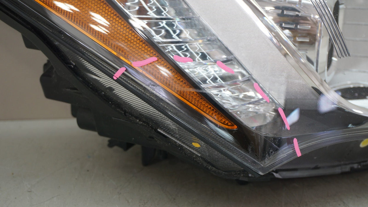 2013-2016 HYUNDAI SANTA FE FRONT RIGHT PASSENGER SIDE HALOGEN HEADLIGHT OEM