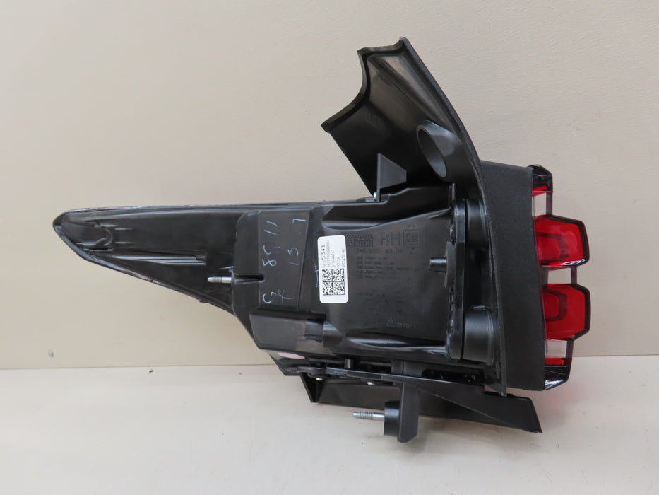 2022-2024 CHEVROLET TRAVERSE REAR RIGHT PASSENGER SIDE TAIL LIGHT OUTER LED OEM