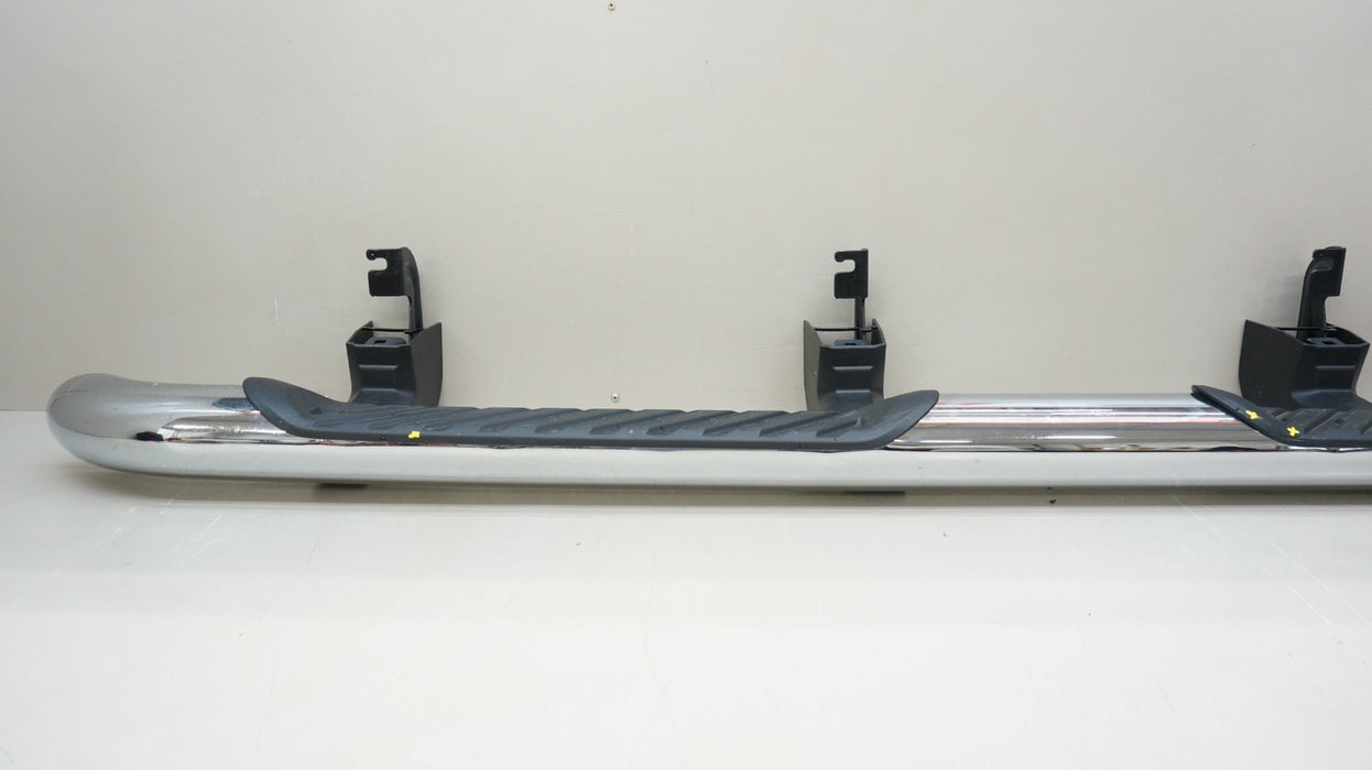 2014-2018 CHEVROLET SILVERADO GMC SIERRA 1500 RIGHT RUNNING BOARD OEM