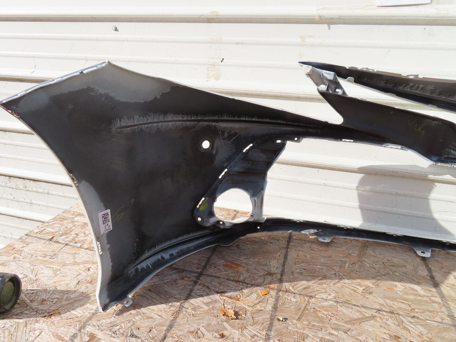 18 19 20 2018 2019 2020 Toyota Camry Hybrid FRONT BUMPER COVER OEM