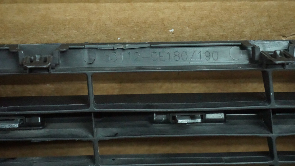 2017-2019 TOYOTA HIGHLANDER FRONT BUMPER LOWER GRILLE GRILL 53102-0E070 OEM