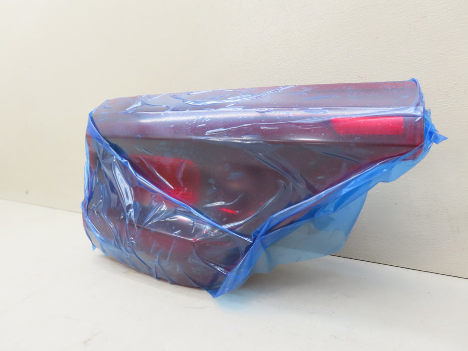 2020-2022 KIA SPORTAGE REAR LEFT INNER TAILLIGHT LAMP OEM 92405 D9500