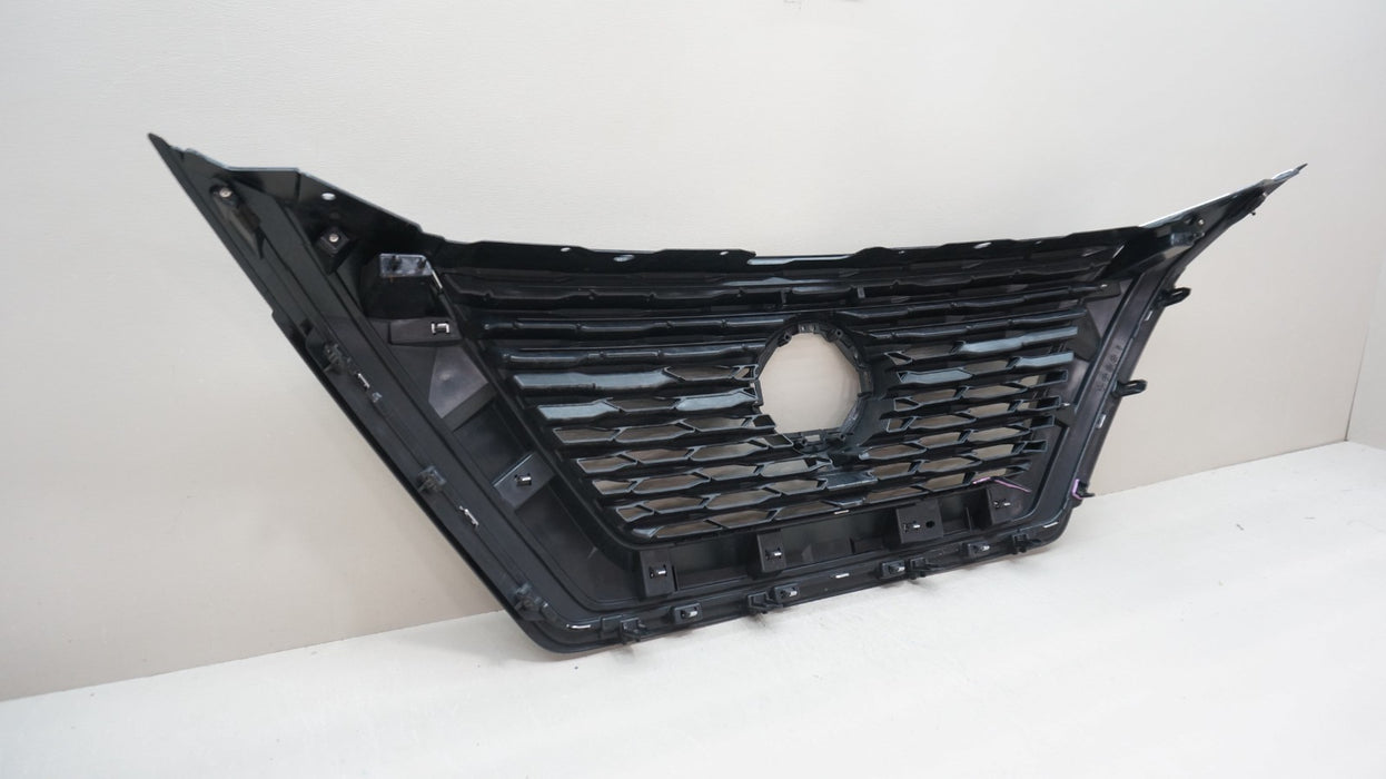 2021-2023 NISSAN ROGUE FRONT BUMPER RADIATOR GRILLE OEM 62310 6RA0A