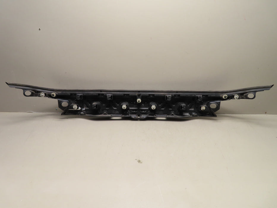 2019 2020 Ford Edge Rear Lift gate Finish Panel OEM KT4B-R43404