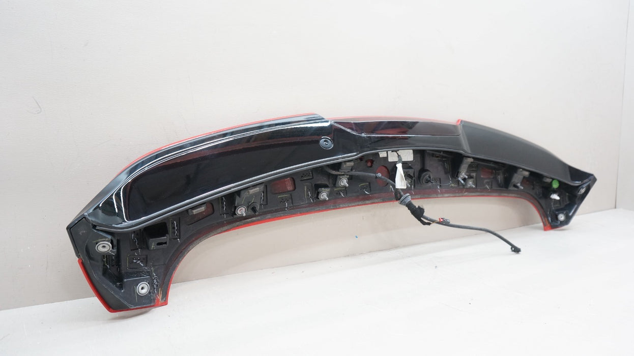 2019-2022 CHEVROLET BLAZER REAR TAILGATE LIFTGATE SPOILER MOLDING 42439605 OEM