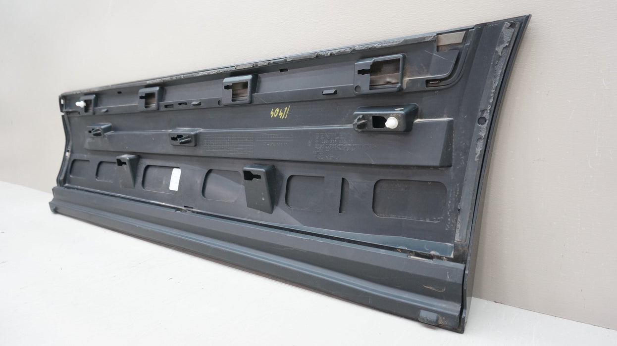 2016-2020 BENTLEY BENTAYGA RH RIGHT REAR DOOR MOLDING TRIM OEM 36A 853 074