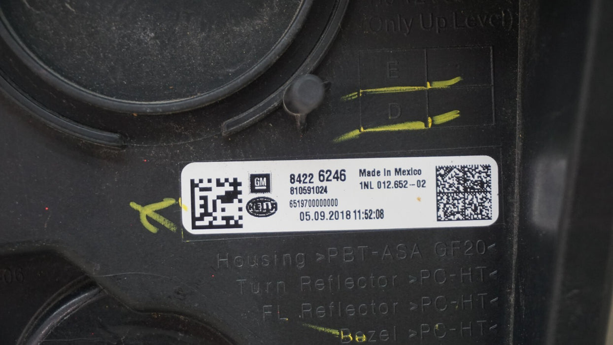 2018-2021 CHEVROELT EQUINOX FRONT RIGHT PASSENGER SIDE FOG DAY RUNNING LIGHT OEM