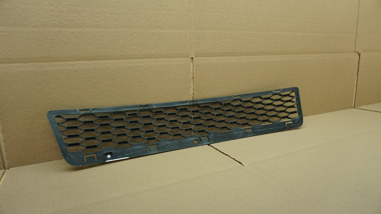 2011-2019 DODGE JOURNEY FRONT LOWER GRILL GRILLE OEM 68079839