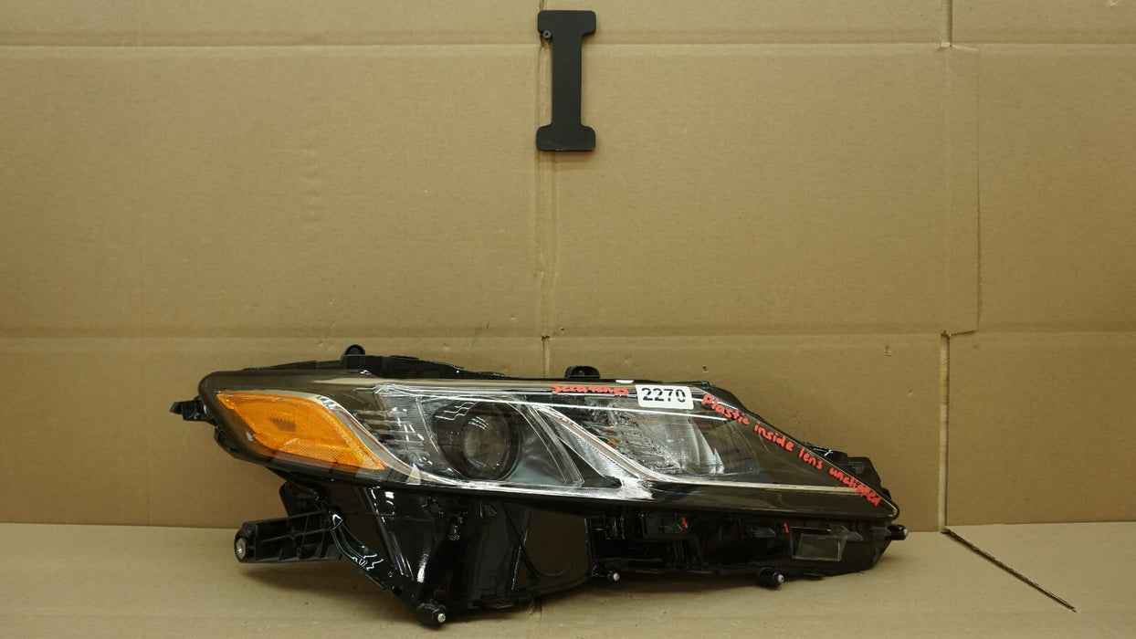 2018-2020 TOYOTA CAMRY FRONT RIGHT PASSENGER SIDE HEADLIGHT HALOGEN OEM 18 19 20