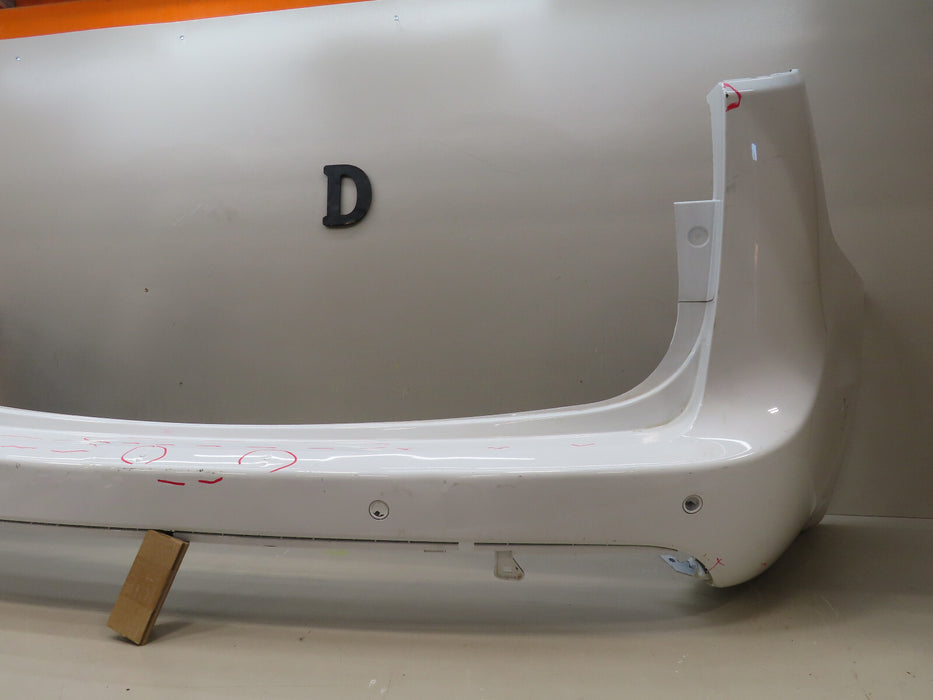 2017 2018 CHRYSLER PACIFICA REAR BUMPER COVER OEM 5RP28TRMA